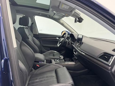 Used 2021 Audi Q5 2.0T Premium Plus w/ Premium Plus Package AWD/4WD image 16