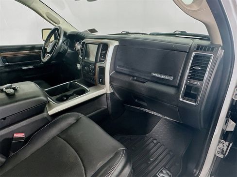 Used 2017 RAM 1500 Laramie w/ Convenience Group image 31