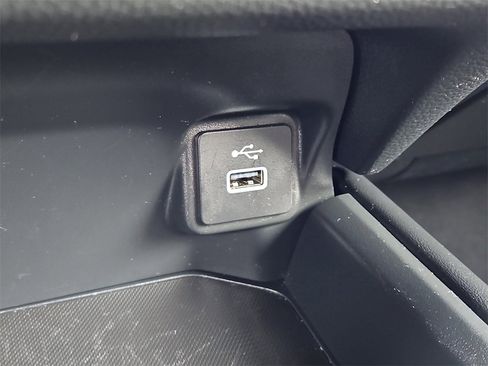 Certified 2024 Honda HR-V Sport image 17