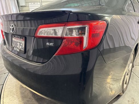 Used 2014 Toyota Camry SE image 13