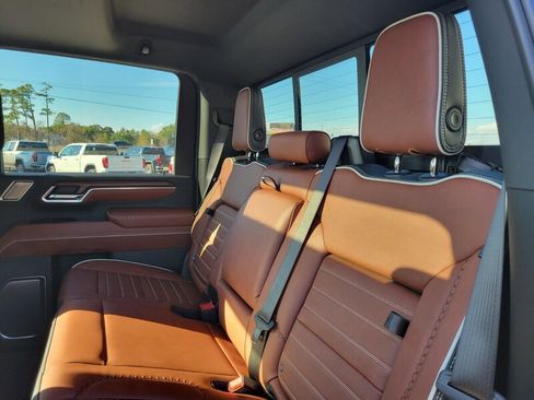 New 2026 GMC Sierra 3500 Denali Ultimate image 28