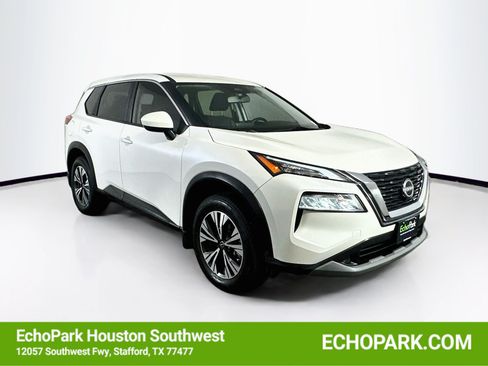 Used 2023 Nissan Rogue SV FWD image 1
