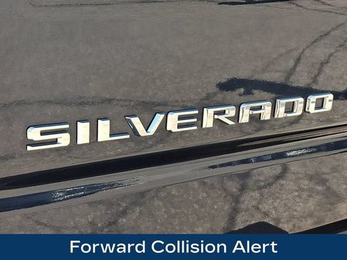 Used 2023 Chevrolet Silverado 1500 LT AWD/4WD image 32