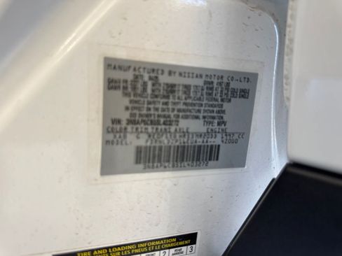 Used 2025 Nissan Kicks SV AWD/4WD image 20