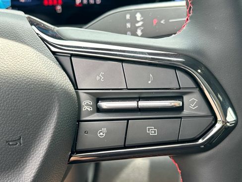 New 2025 Chevrolet Silverado EV RST image 19