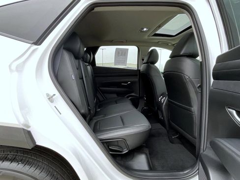 Certified 2025 Hyundai Tucson SEL AWD/4WD image 19