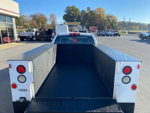 Used 2009 Dodge Ram 2500 Truck ST image 30