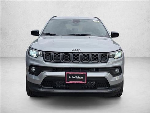New 2026 Jeep Compass Latitude image 5