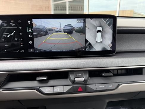 Used 2026 Kia EV9 Wind image 20