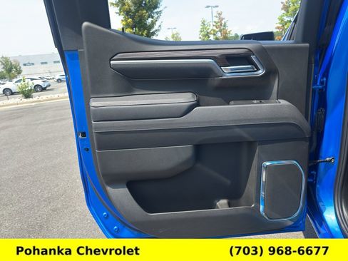 Certified 2025 Chevrolet Silverado 1500 LT AWD/4WD image 24