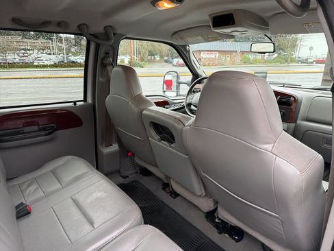 Used 2007 Ford F350 Lariat image 22