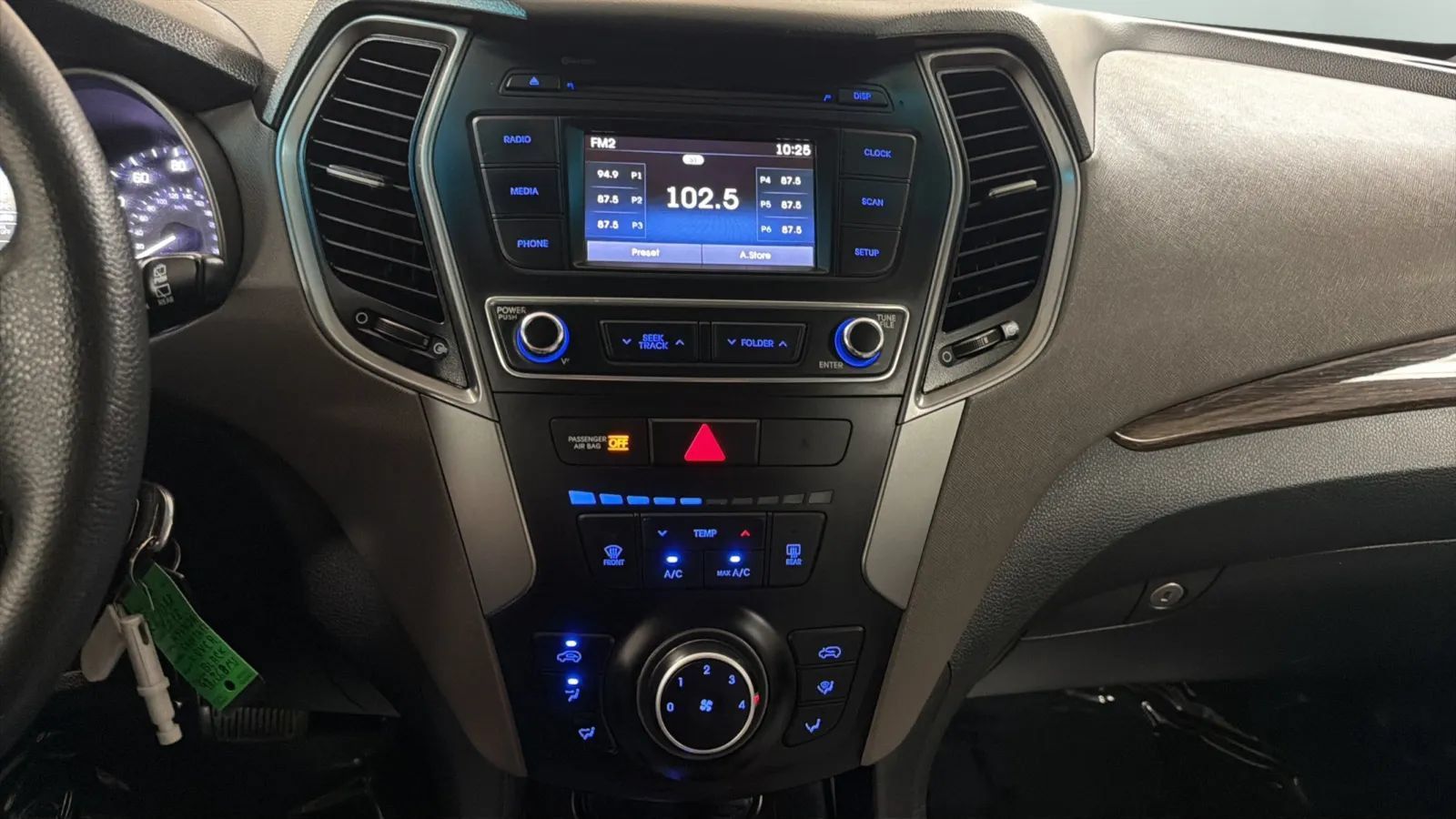 Used 2018 Hyundai Santa Fe Sport FWD image 14