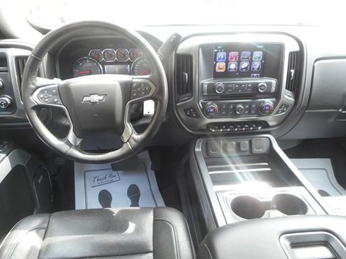 Used 2018 Chevrolet Silverado 1500 LTZ Z71 w/ Centennial Edition image 8