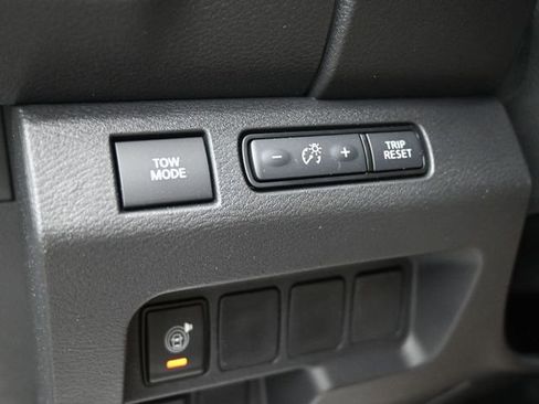 Used 2026 Nissan Frontier PRO-4X w/ Tow Package image 29