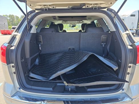 Used 2015 Buick Enclave Premium w/ Experience Buick Package FWD image 13