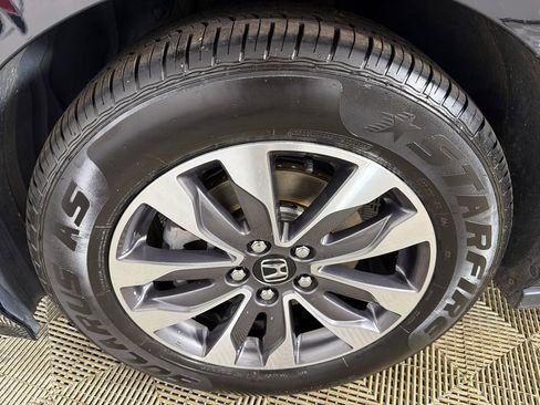 Used 2023 Honda Odyssey EX-L image 12