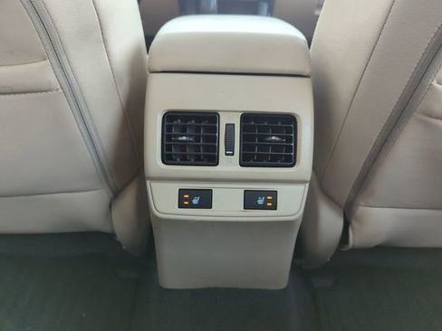 Used 2017 Subaru Legacy 2.5i Limited image 35