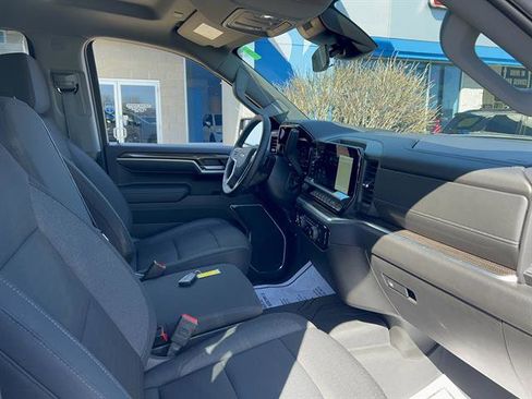 Used 2024 Chevrolet Silverado 1500 LT w/ Protection Package image 15