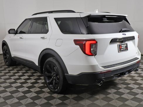 Used 2023 Ford Explorer ST-Line w/ Class IV Trailer Tow Package image 13