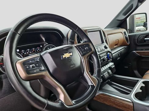 Used 2023 Chevrolet Silverado 2500 High Country w/ Safety Package II AWD/4WD image 10