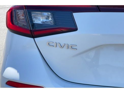 Used 2024 Honda Civic EX-L image 47