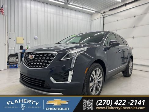 Used 2025 Cadillac XT5 Premium Luxury image 6