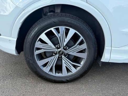 Used 2023 Audi Q4 e-tron Premium Plus image 54