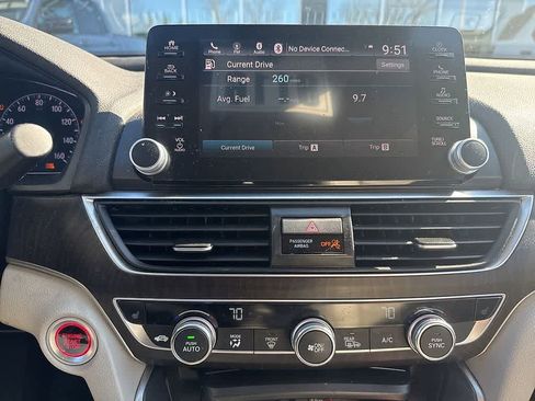 Used 2018 Honda Accord EX-L image 17