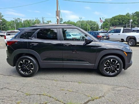 Used 2023 Chevrolet TrailBlazer LT w/ Convenience Package FWD image 8