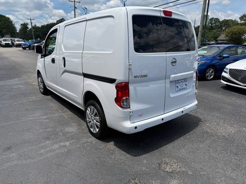 Used 2021 Nissan NV200 SV w/ Back Door Glass Package FWD image 5