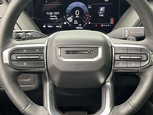 Certified 2025 GMC Yukon Denali w/ Sun & Power Step Package AWD/4WD image 19
