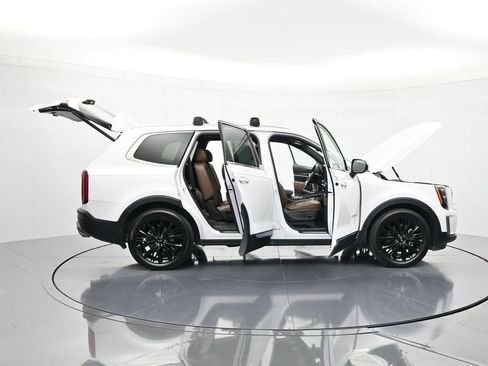 Used 2021 Kia Telluride SX w/ SX Prestige Package AWD/4WD image 49