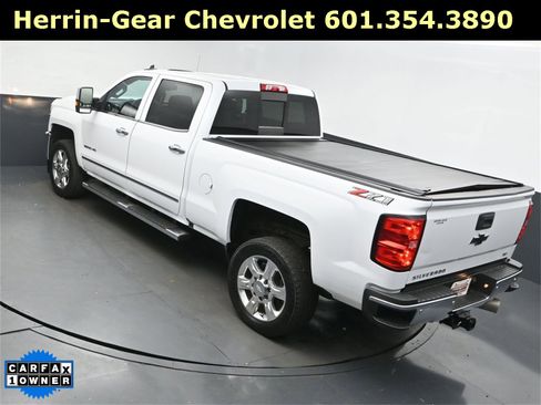 Used 2019 Chevrolet Silverado 2500 LTZ w/ Duramax Plus Package image 33
