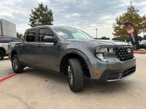 Used 2026 Ford Maverick XLT FWD image 4