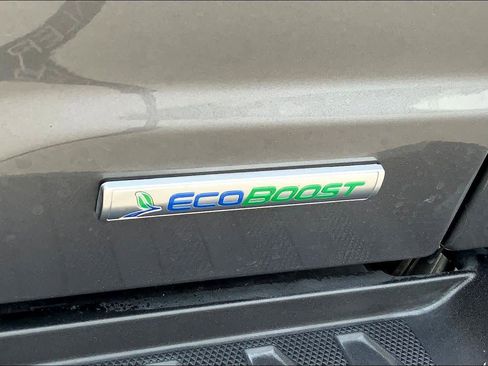 Used 2023 Ford F150 XLT image 29