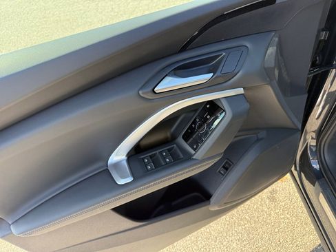 New 2025 Audi Q5 Premium image 32