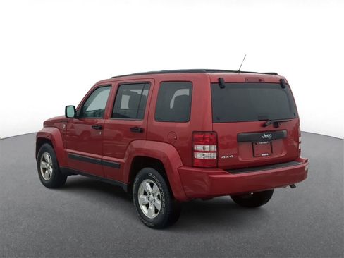 Used 2010 Jeep Liberty Sport w/ Popular Equipment Group image 6
