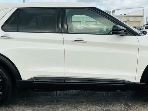 Used 2021 Ford Explorer ST w/ Equipment Group 401A AWD/4WD image 6