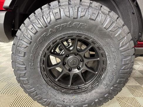 New 2025 Ford Bronco Big Bend w/ Black Diamond Package image 27