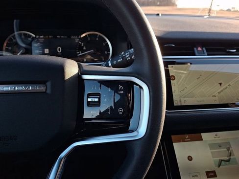 Used 2023 Land Rover Range Rover Evoque S image 22