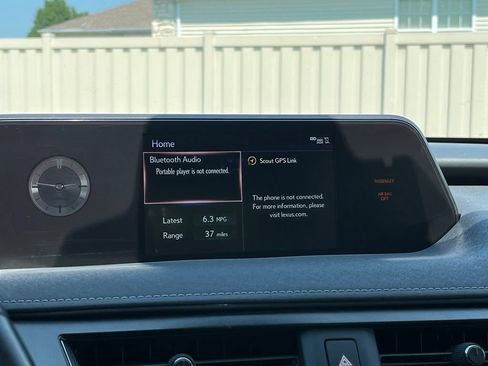 Used 2019 Lexus UX 250h w/ Premium Package AWD/4WD image 41