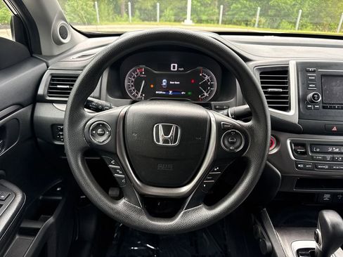 Used 2019 Honda Ridgeline Sport image 19