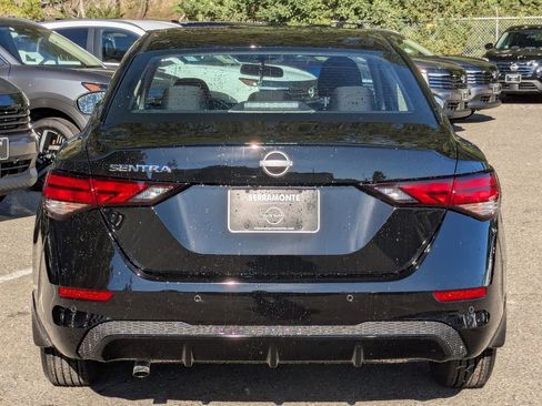 New 2025 Nissan Sentra S image 6