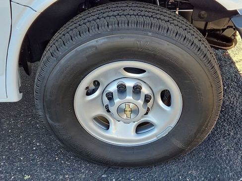 New 2025 Chevrolet Express 3500 Extended w/ Driver Convenience Package image 6