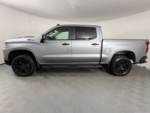 Used 2025 Chevrolet Silverado 1500 Custom Trail Boss image 2