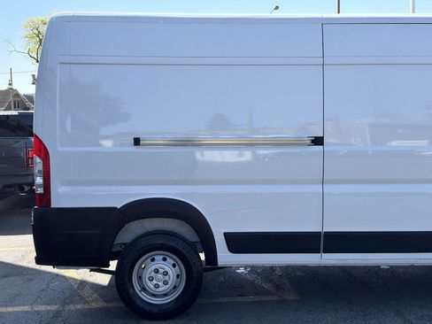 Used 2023 RAM ProMaster 2500 FWD image 8