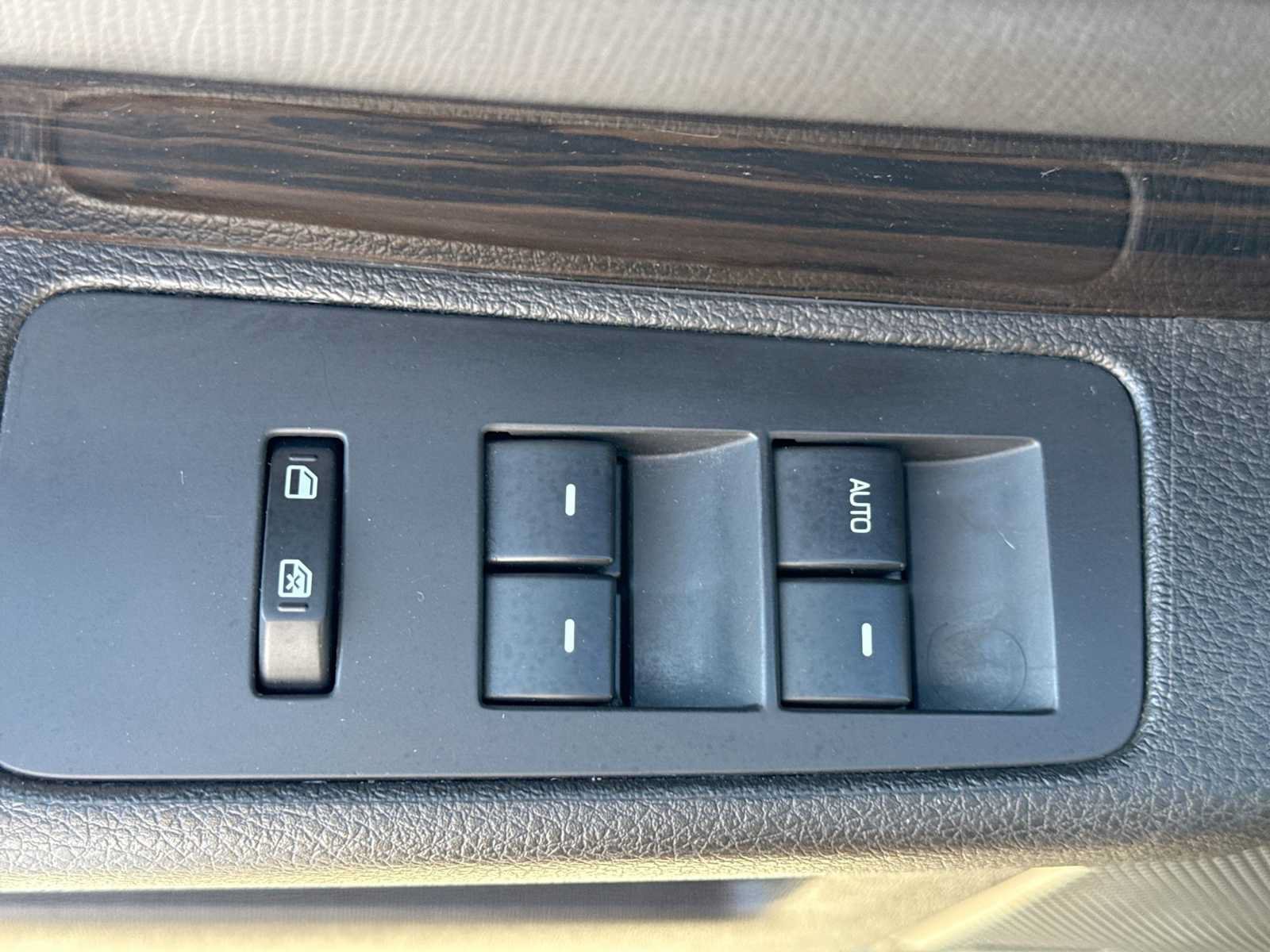 Used 2014 Ford Flex SEL w/ Equipment Group 202A FWD image 16