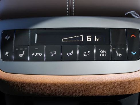 New 2026 Nissan Pathfinder Platinum AWD/4WD image 41