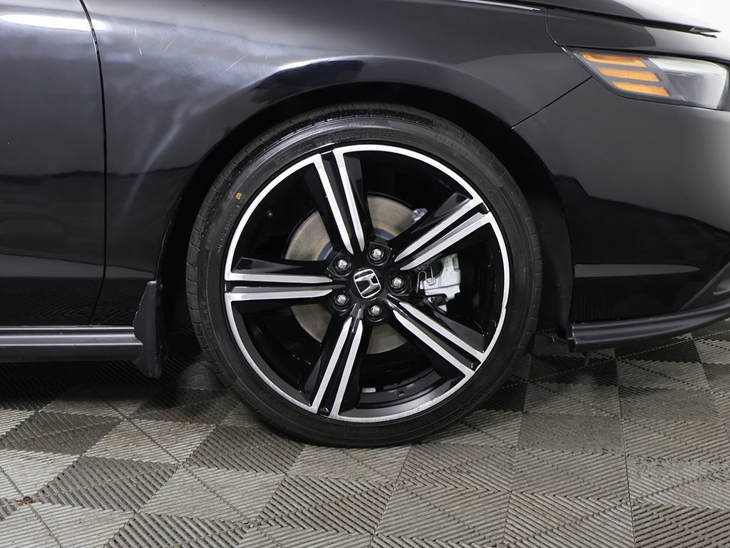 Used 2023 Honda Accord Sport image 20