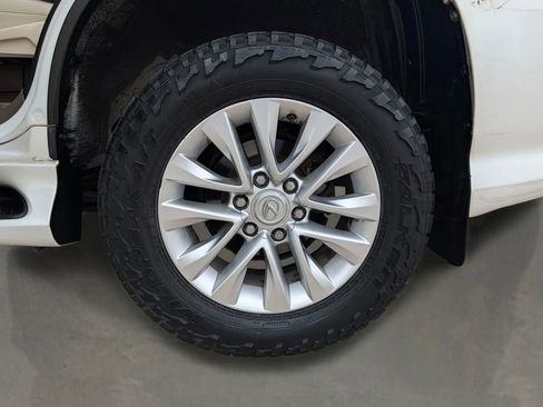 Used 2014 Lexus GX 460 w/ Premium Package AWD/4WD image 10